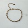 Armband bewerkt