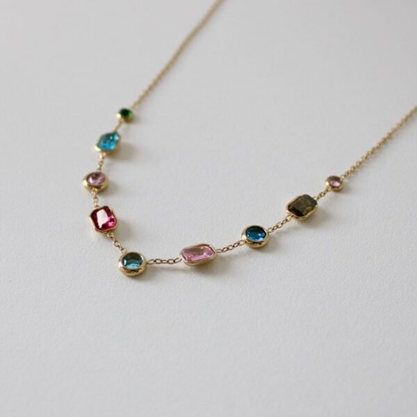 img_2925 Ketting met gekleurde zirkonia steentjes